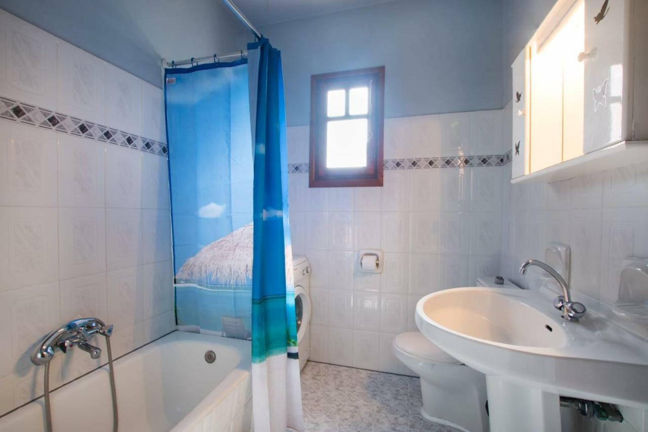 Roumeliotis House Apartment Karpathos Exterior photo